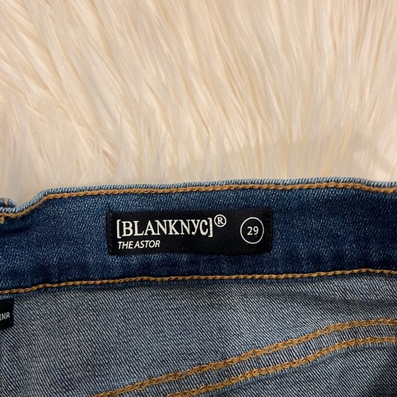 BLANKNYC] Wash Released Hem Finish Detail, Comfortable & Stylish Cl - Picture 3 of 5